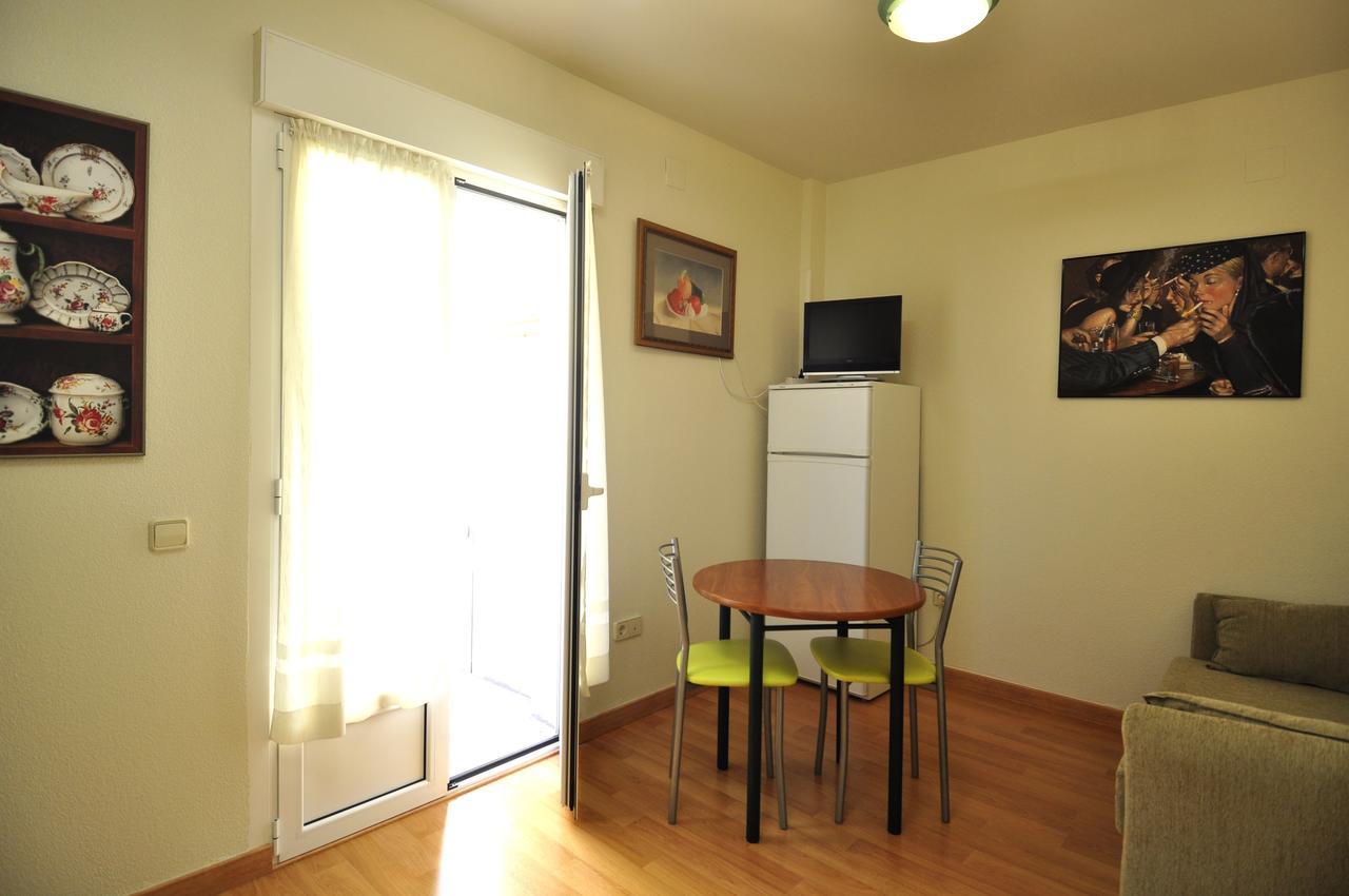 Hotel Apartamentos Aralso Sotillo Ла Ластрия Екстериор снимка